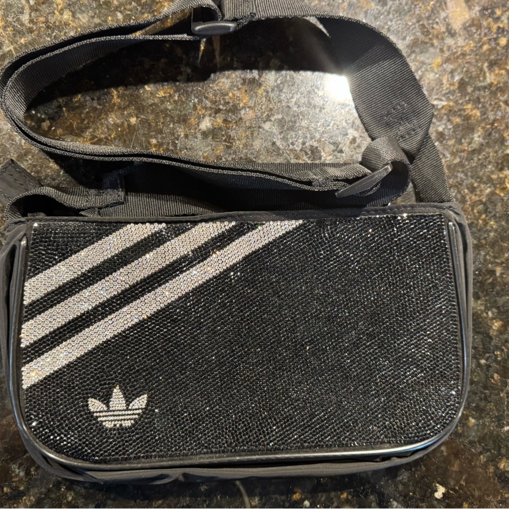 NWT * Adidas glitter belt bag